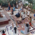 13 govindhs yoga-gruppe