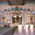 11 im Tempel 2.jpg