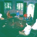 7. in der interreligiösen Meditationshalle